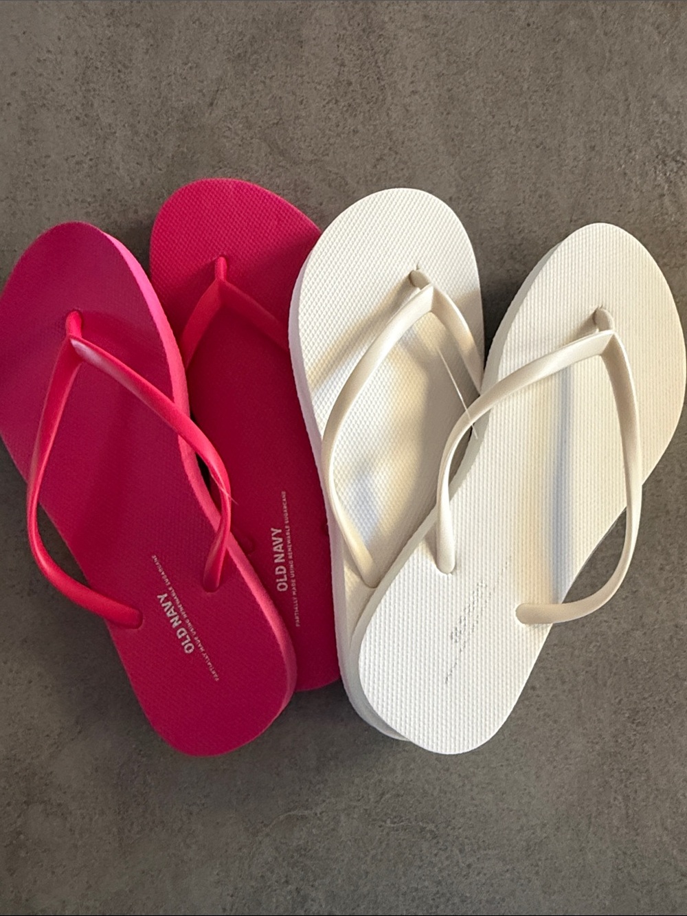 Old Navy Flip Flops 🩴 Bundle